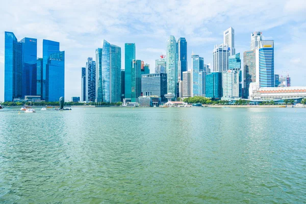 Singapura, 21 de janeiro de 2019: belo edifício de arquitetura skyscra — Fotografia de Stock