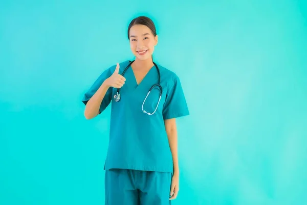 Ritratto Bella Giovane Medico Asiatico Donna Felice Sorriso Lavoro Ospedale — Foto Stock