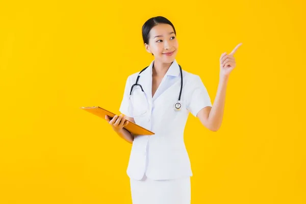 Retrato Hermosa Joven Asiática Mujer Tailandesa Enfermera Sonrisa Feliz Listo — Foto de Stock