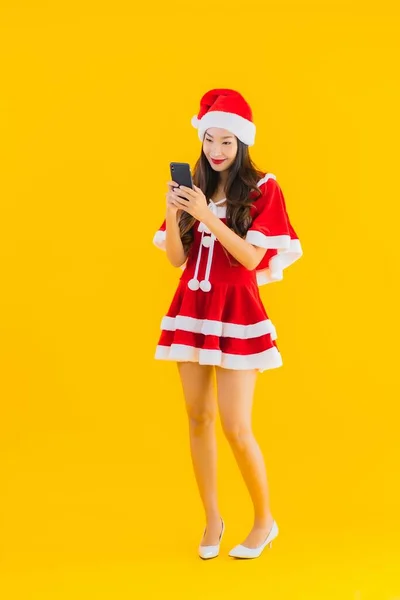 Portrait Beautiful Young Asian Woman Wear Christmas Clothes Hat Use — Stock Photo, Image