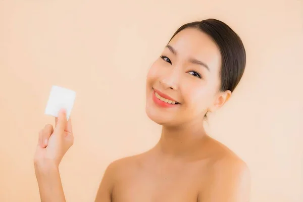 Porträtt Vacker Ung Asiatisk Ansikte Kvinna Med Skönhet Spa Wellness — Stockfoto