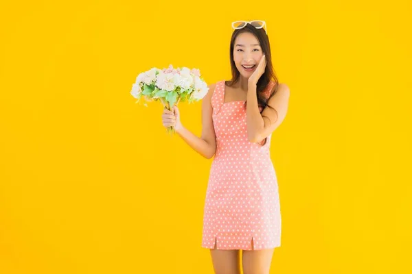 Portrait Beautiful Young Asian Woman Colorful Flower Yellow Isolated Background — Stock Photo, Image