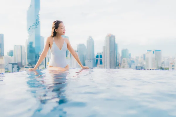 Portrait Beautiful Young Asian Woman Relax Happy Smile Leisure Outdoor — Stock Photo, Image