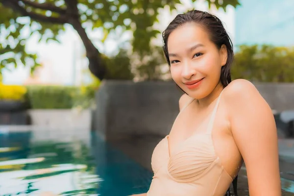 Retrato Bonito Jovem Asiático Mulher Relaxar Feliz Sorriso Lazer Redor — Fotografia de Stock