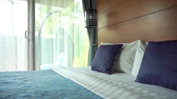 Hermoso Interior Dormitorio Lujo Complejo Hotelero — Vídeo de stock