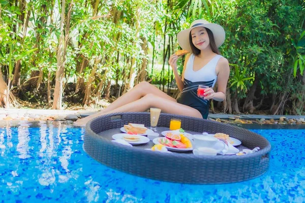 Portrait Beautiful Young Asian Woman Happy Smile Floating Breakfast Tray — Stock Photo, Image