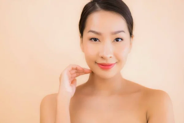 Portrait Belle Jeune Asiatique Visage Femme Avec Beauté Spa Bien — Photo