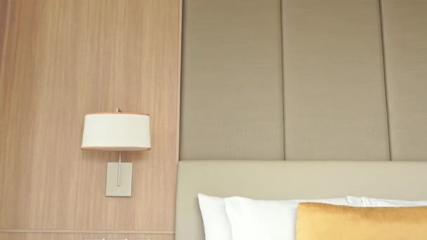 Imágenes Del Dormitorio Amueblado Lujo Hotel — Vídeos de Stock