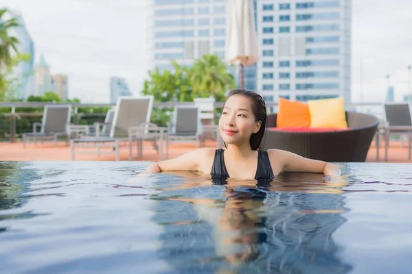 Portrét Krásná Mladá Asijská Žena Volný Čas Relax Úsměv Kolem — Stock fotografie