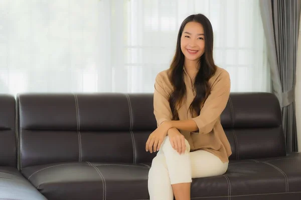 Portrait Beautiful Young Asian Woman Happy Smile Relax Sofa Living — Stock Photo, Image