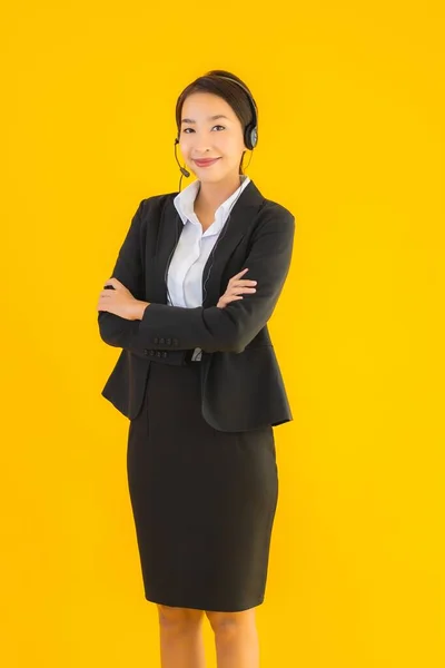 Portret Mooie Jonge Business Aziatische Vrouw Met Koptelefoon Headset Voor — Stockfoto