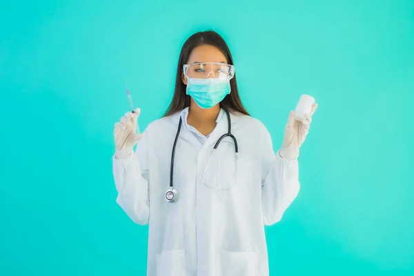 Portrait Belle Jeune Femme Asiatique Médecin Avec Seringue Vaccin Drung — Photo