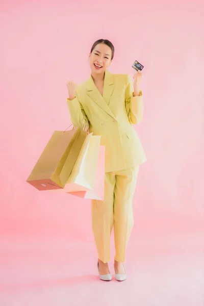 Retrato Bonito Jovem Asiático Mulher Negócios Com Saco Compras Cor — Fotografia de Stock