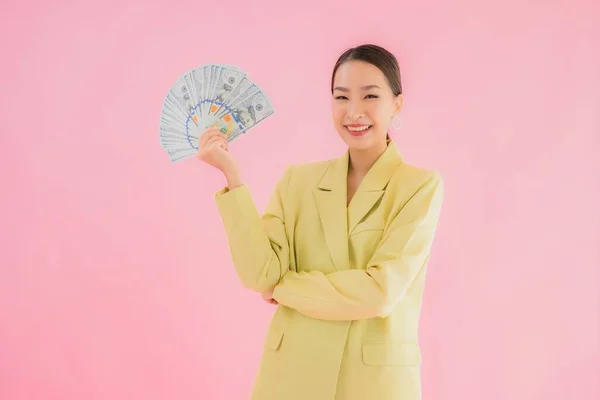 Retrato Hermosa Joven Asiático Mujer Negocios Con Montón Dinero Efectivo —  Fotos de Stock