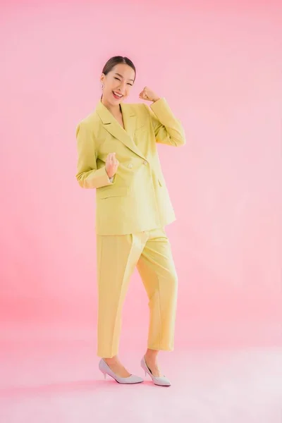 Retrato Bonito Jovem Asiático Mulher Negócios Sorriso Ação Cor Rosa — Fotografia de Stock