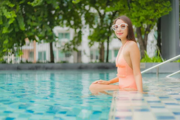 Portrait Beautiful Young Asian Woman Relax Smile Leisure Outdoor Swimming — Stock Photo, Image