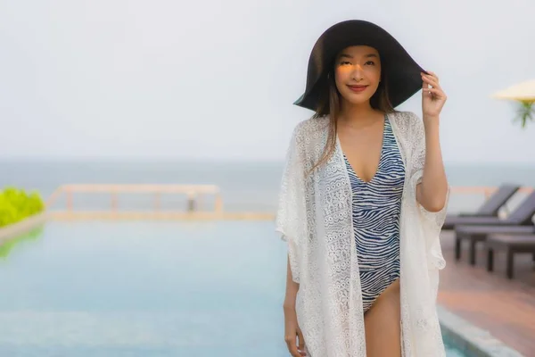 Portrait Young Asian Woman Happy Smile Relax Outdoor Swimming Pool — Stock Photo, Image