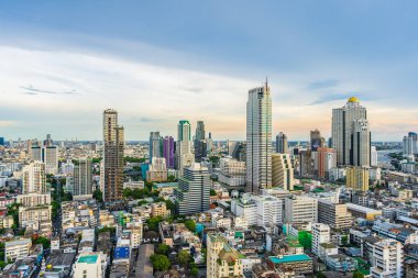 Bangkok, Tayland - 25 Haziran 2020: Tayland 'ın Bangkok şehrinde güzel bir mimari bina