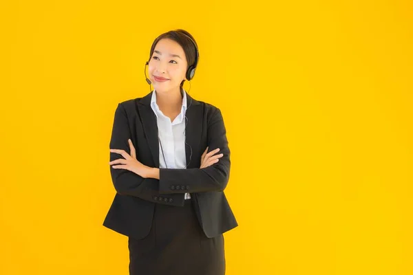 Porträt Schöne Junge Asiatische Geschäftsfrau Mit Kopfhörer Oder Headset Für — Stockfoto