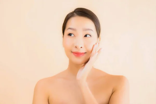 Portrait Belle Jeune Asiatique Visage Femme Avec Beauté Spa Bien — Photo