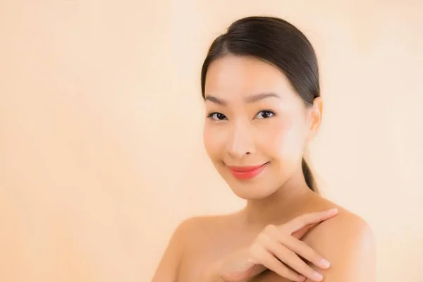 Portrait Belle Jeune Asiatique Visage Femme Avec Beauté Spa Bien — Photo