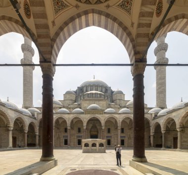 İstanbul'da turizm uzağa arıyorsunuz