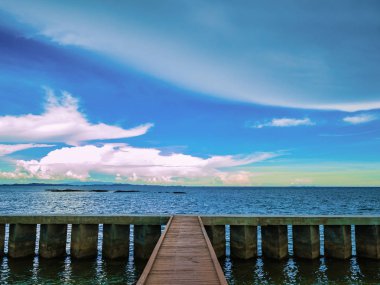 Ahşap Köprüler okyanus pastoral okyanus ve tatil zamanında, deniz, yaz concep tatil güzel gökyüzü üzerinde