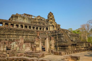 Antik taş castle civarındaki Angkor wat Angkor Thom, merak ediyorum worl