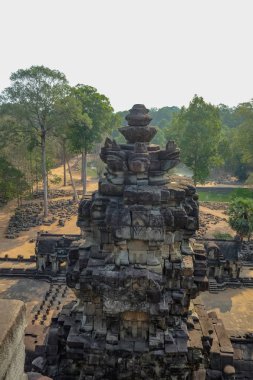 Antik taş castle civarındaki Angkor wat Angkor Thom, merak ediyorum worl