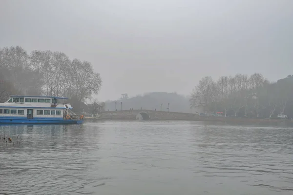 Hermoso Lago Xihu West Lake Uno Destino China Con Niebla — Foto de Stock