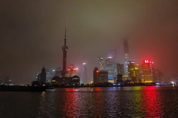 Shanghai China Janeiro 2015 Paisagem Noturna Bund Com Nevoeiro Névoa — Fotografia de Stock