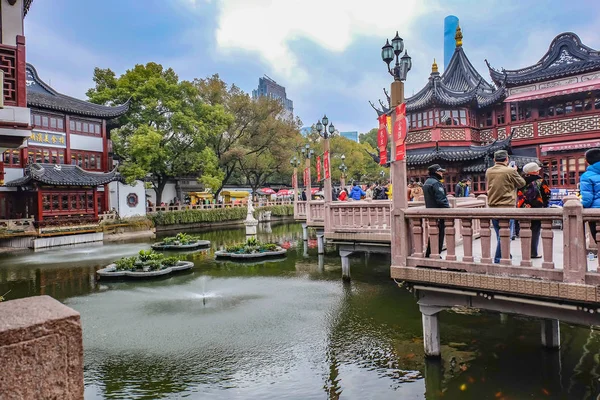 Szanghaj Chiny Styczeń 2015 Turystyczne Przyjść Yuyuan Garden Wakacje Szanghaj — Zdjęcie stockowe