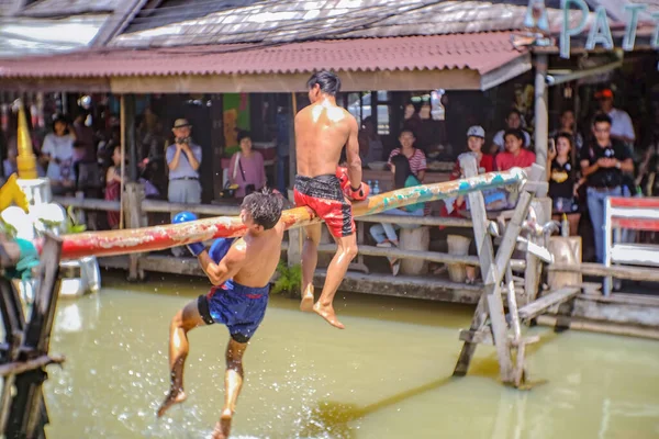 Chonburi Thailand Giugno 2017 Unknointed Thai Water Boxing Pattaya Floating — Foto Stock