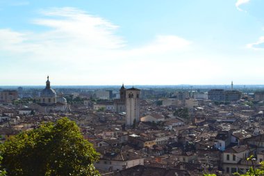 Brescia, İtalya şehir ışığında, manzarası