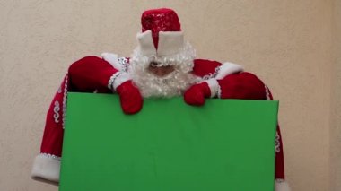 Babası Don yükselir ve yeşil bir afiş için puan. Peri masalı yeni yıl'ın ve Noel karakter görünüyor ve büyük poster işaret etmek. Tasarım eklemek mümkündür.