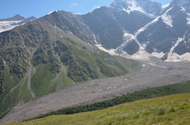 Kafkas Dağ yedi manzara