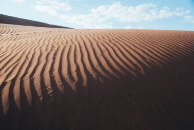 Kumulların rüzgarla şeklinde