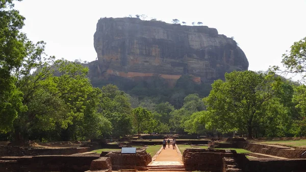 Vitising Famous Sigiriya Rock Lion Rock Sri Lanka — Stock Photo, Image