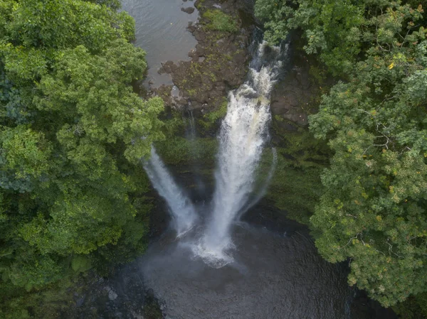 Velkolepé Vysoké Fuipisia Vodopád Džungli Samoa — Stock fotografie