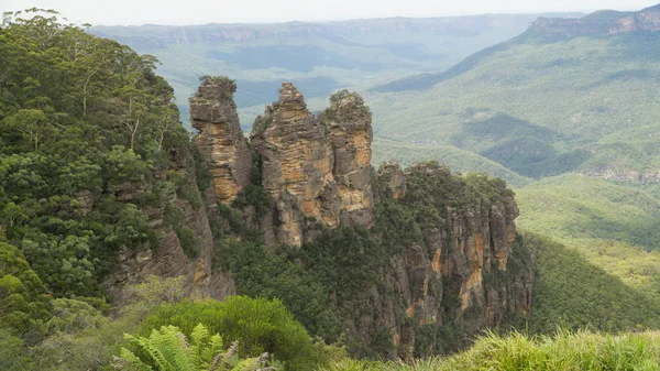 Famosas Três Irmãs Formação Rochosa Nas Montanhas Azuis Austrália — Fotografia de Stock