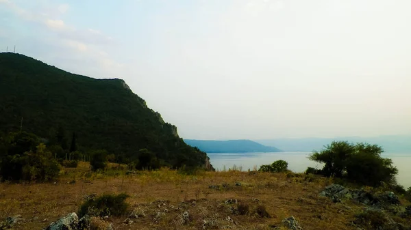 Vacker Kust Vid Sjön Ochrid Makedonien Resor Och Naturbegrepp — Stockfoto
