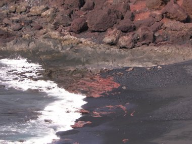 El Golfo sahilleri, Lanzarote, Kanarya Adaları. Seyahat, doğanın güzelliği..