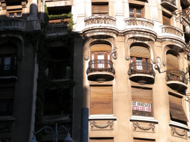 Bükreş 'teki yerleşim alanının mimarisi. Romanya 'nın başkentindeki binalar. Mimarlık konsepti.