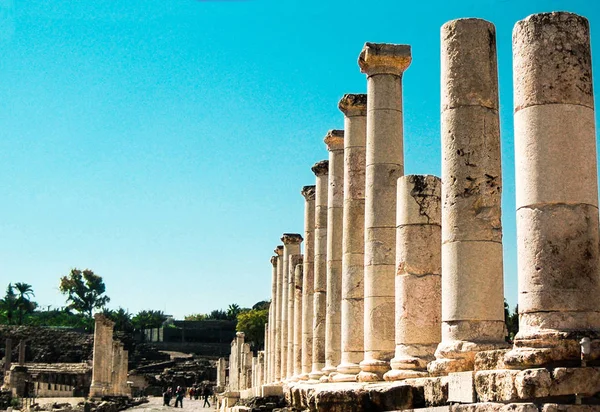 Beit Shean sütun kalıntıları
