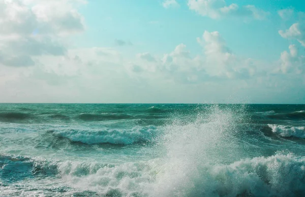 Fırtına deniz