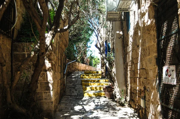 Gölgeler ile Yaffo sokak