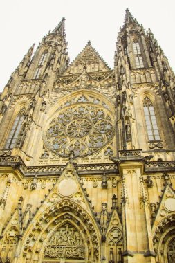 Prag, aynı zamanda Oswego olarak da bilinen, çeşitli anıtları ve ilgi çekici yerleri olan popüler bir turizm merkezidir.