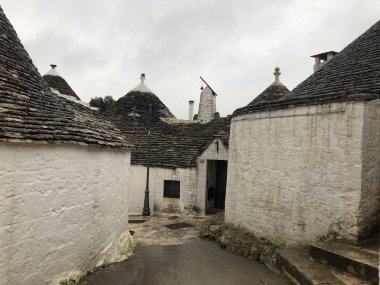 Alberobello caddesi, Trulli puglia