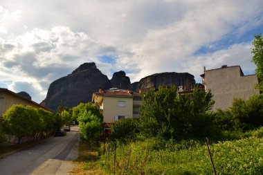 Meteora Yunanistan Kayalıkları, Kalambaka günbatımı Manastırı