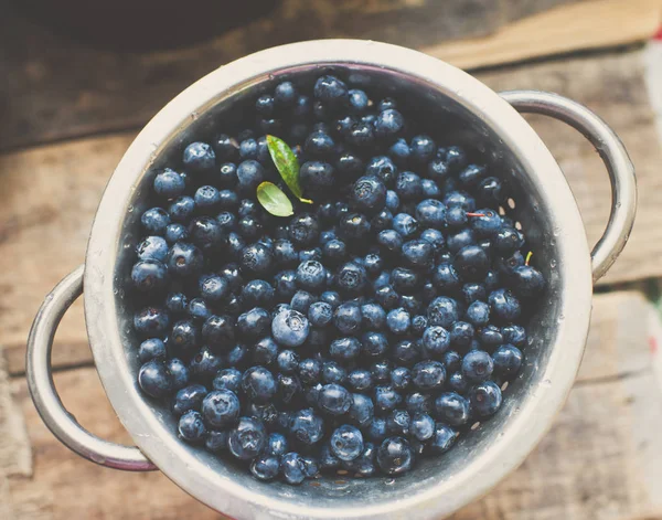 Taze yaban mersini. Sağlıklı ve diyetli beslenme kavramı 